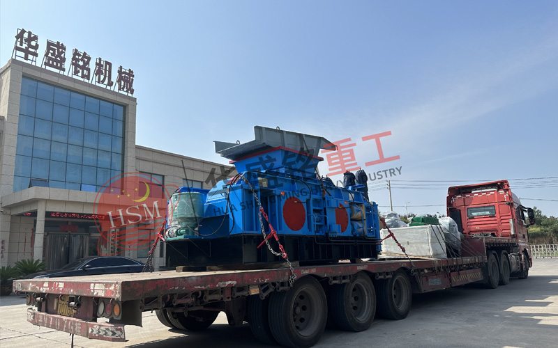 210 大型高壓輥磨機